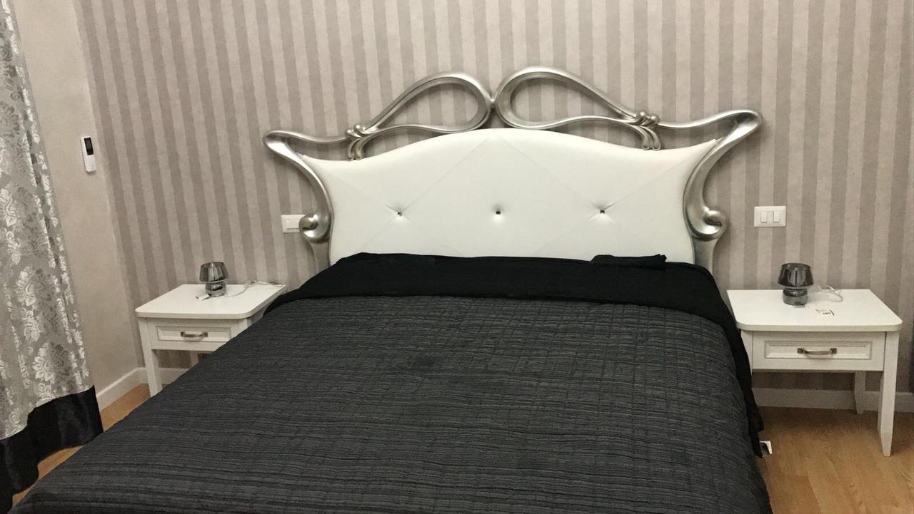 Donna Margharet Bed & Breakfast โครโตเน ภายนอก รูปภาพ