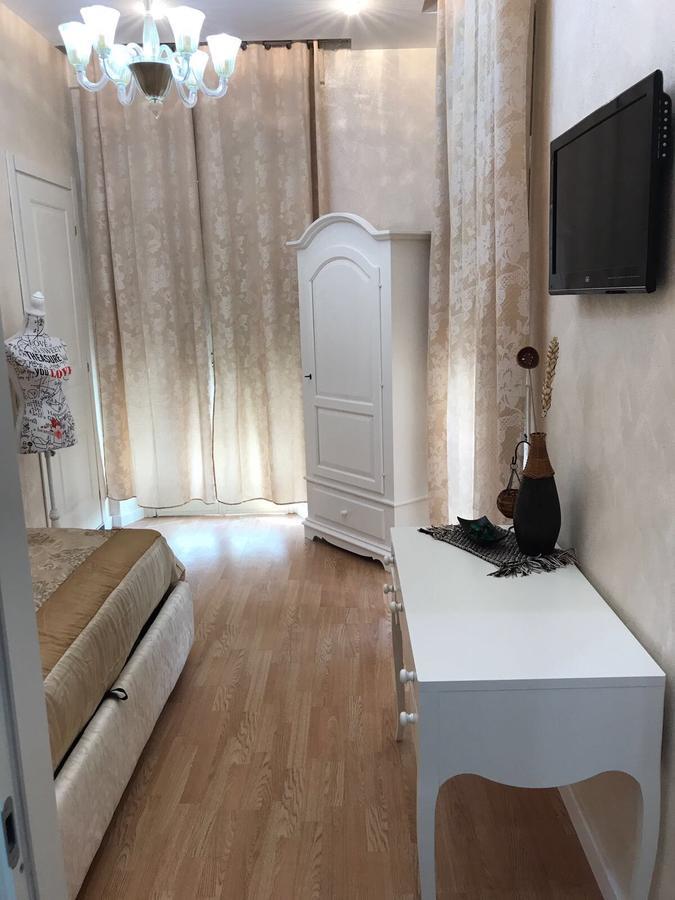 Donna Margharet Bed & Breakfast โครโตเน ภายนอก รูปภาพ